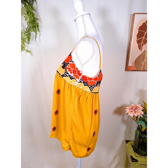 THML Women's Blouse Embroidered Size Medium - Picture 6 of 9